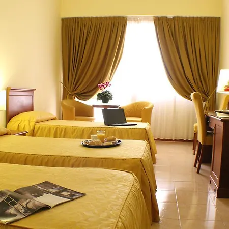 ホテル Certosa 3*